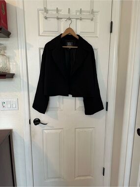W by Worth Black Cropped Blazer - Open-Front Tailored Jacket